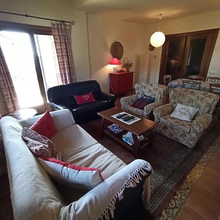 Chalet En El Pirineo De Aragon Neril Eksteriør billede