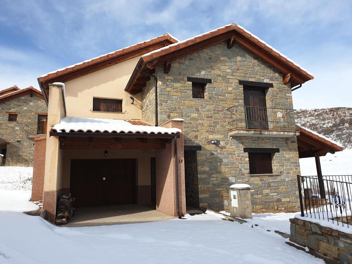 Chalet En El Pirineo De Aragon Neril Eksteriør billede