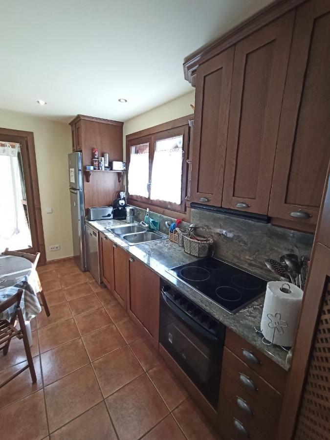 Chalet En El Pirineo De Aragon Neril Eksteriør billede