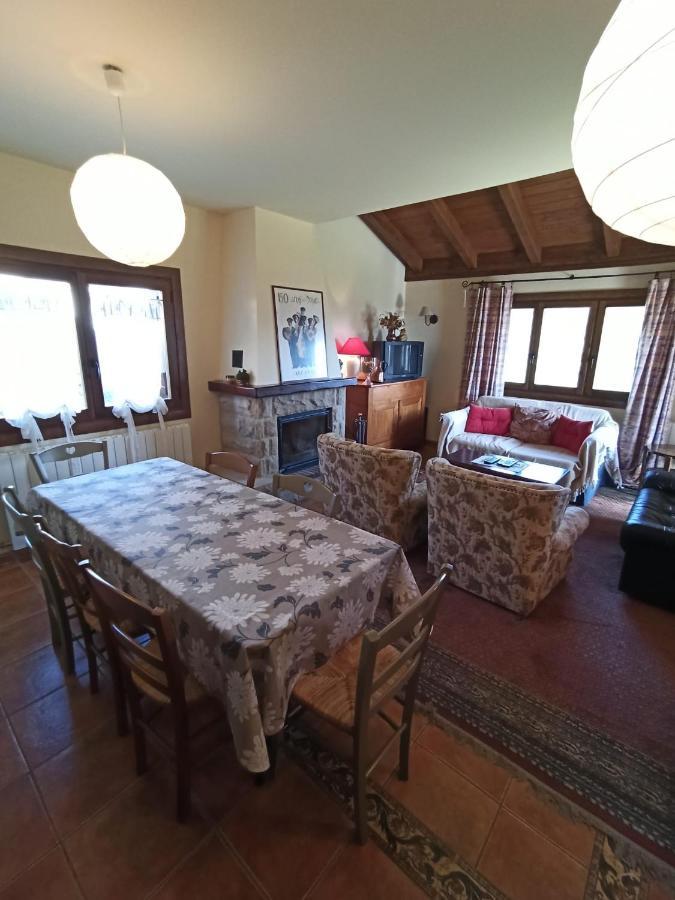 Chalet En El Pirineo De Aragon Neril Eksteriør billede