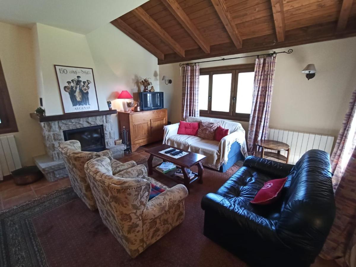 Chalet En El Pirineo De Aragon Neril Eksteriør billede