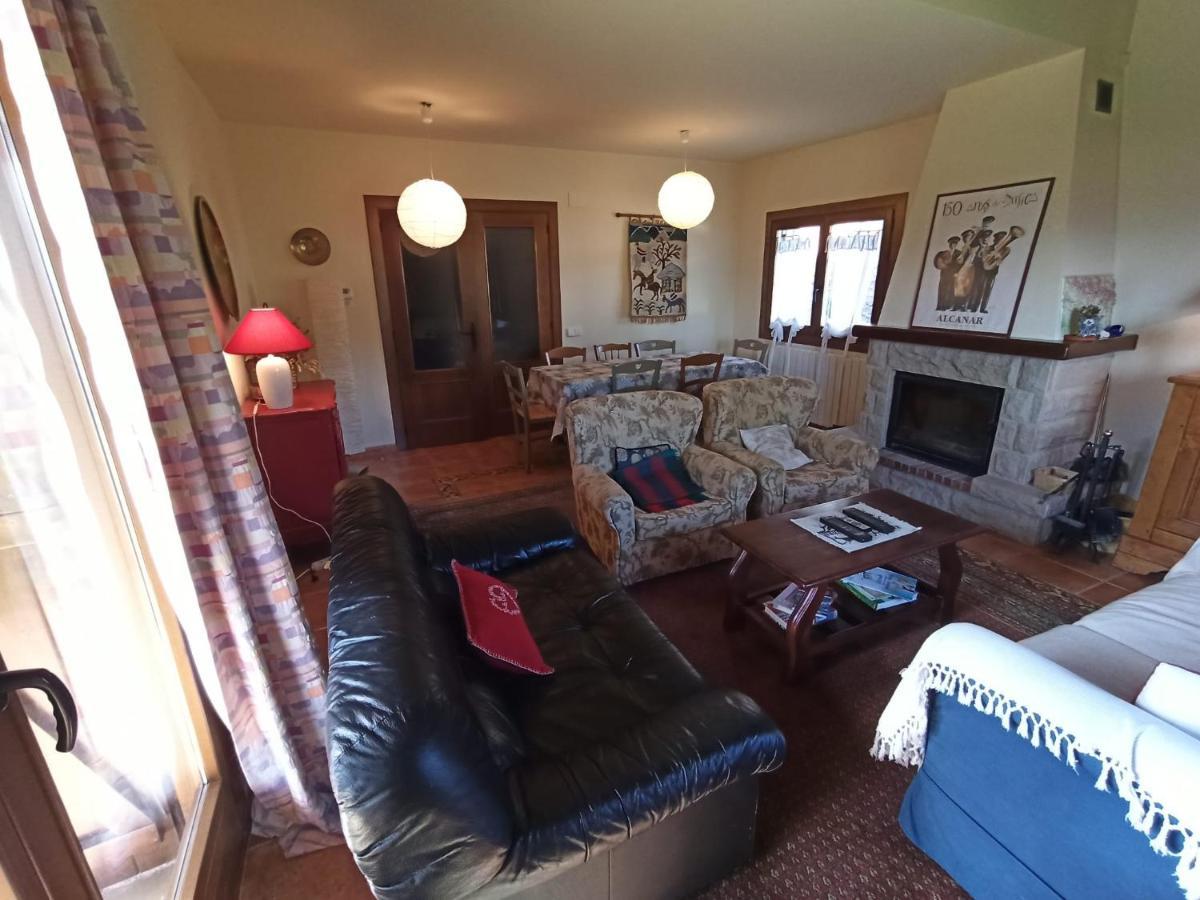 Chalet En El Pirineo De Aragon Neril Eksteriør billede