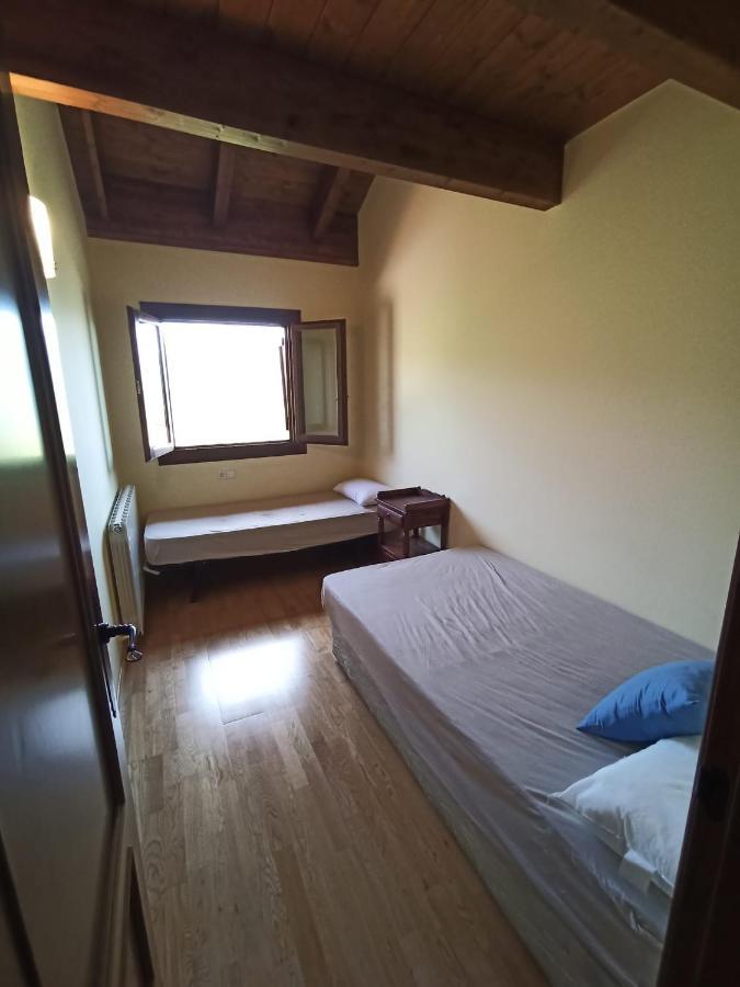Chalet En El Pirineo De Aragon Neril Eksteriør billede