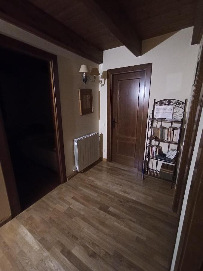 Chalet En El Pirineo De Aragon Neril Eksteriør billede
